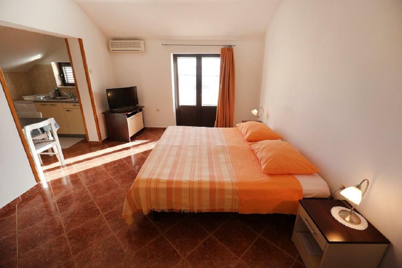 Studio Apartments Pavin Zadar Buitenkant foto