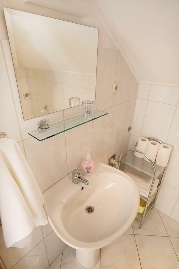 Studio Apartments Pavin Zadar Buitenkant foto